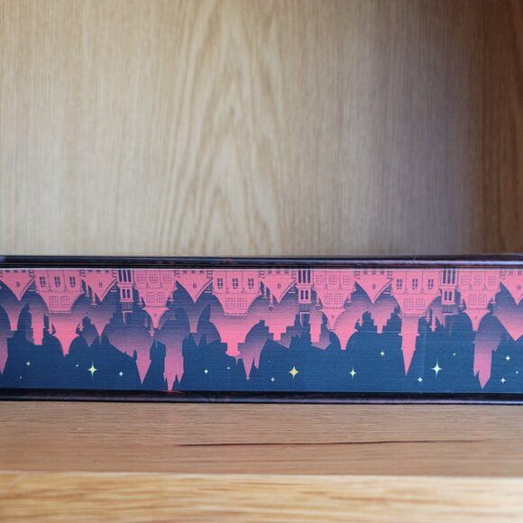 **NEW & SIGNED** Sword Catcher by Cassandra Clare, Fairyloot, Sprayed Edges - Picture 5 of 14